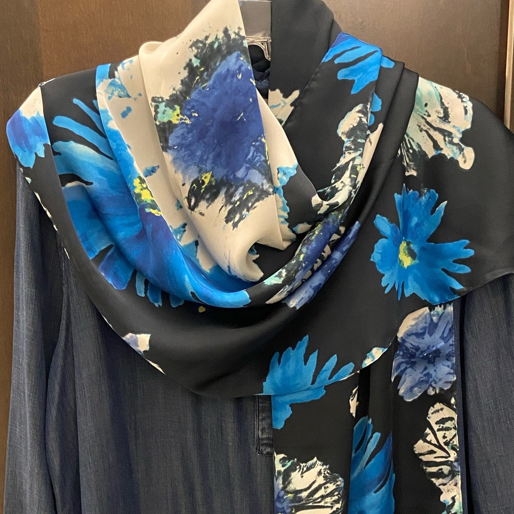Coldwater Creek's beautiful "Blossom Burst" floral watercolor print scarf. New!